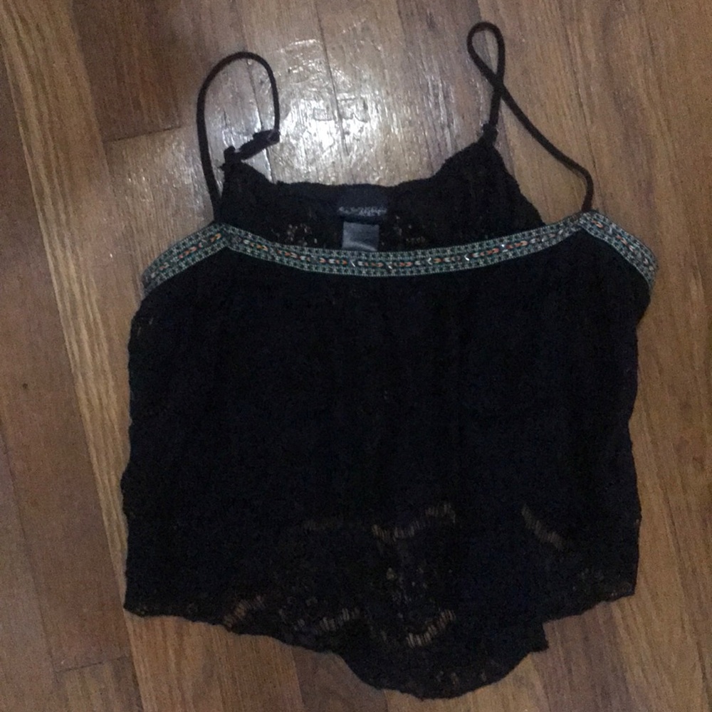 Daytrip lace crop top